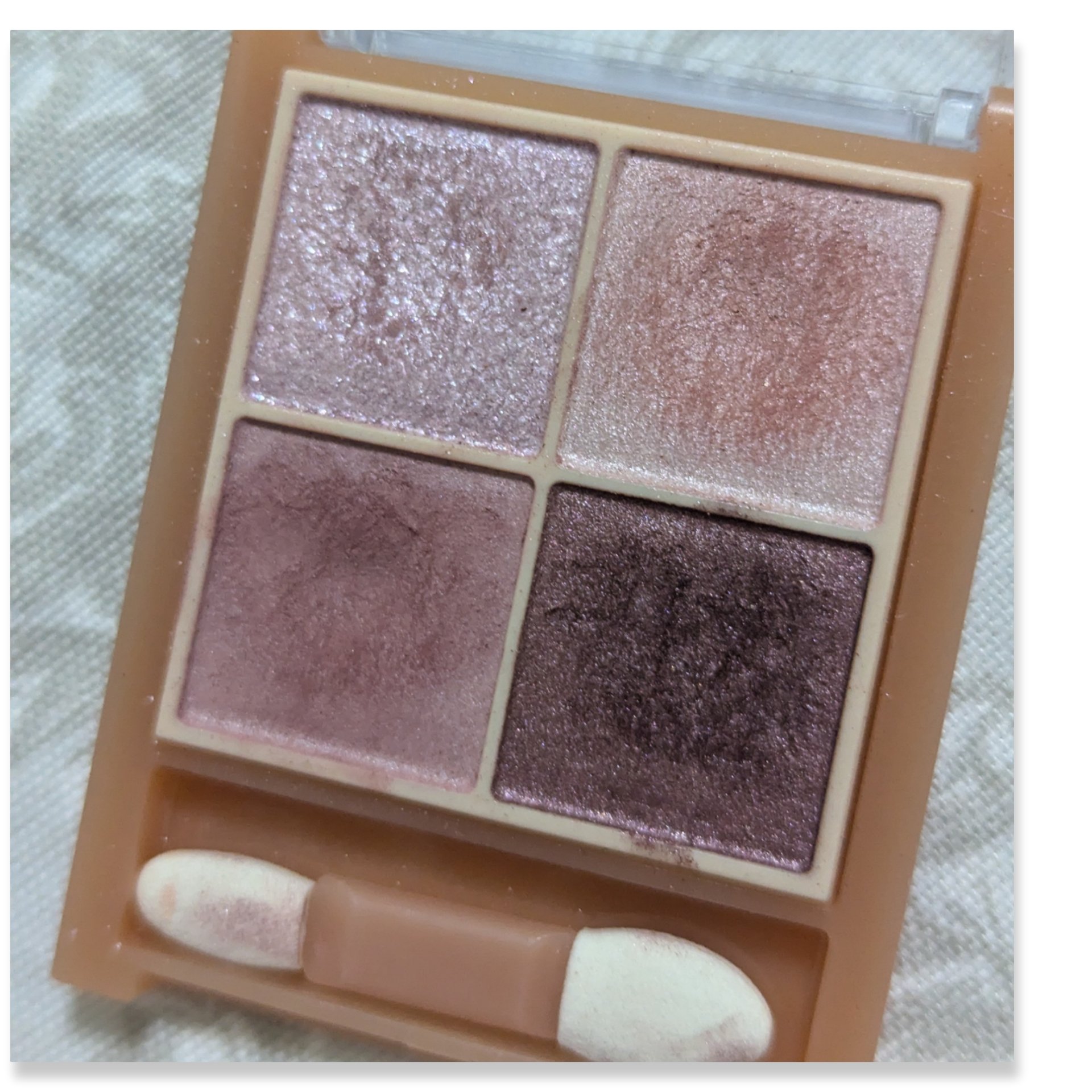 ベージュトーンアイシャドウ 05 ライラックベージュ/CEZANNE/アイシャドウパレットを使ったクチコミ（3枚目）