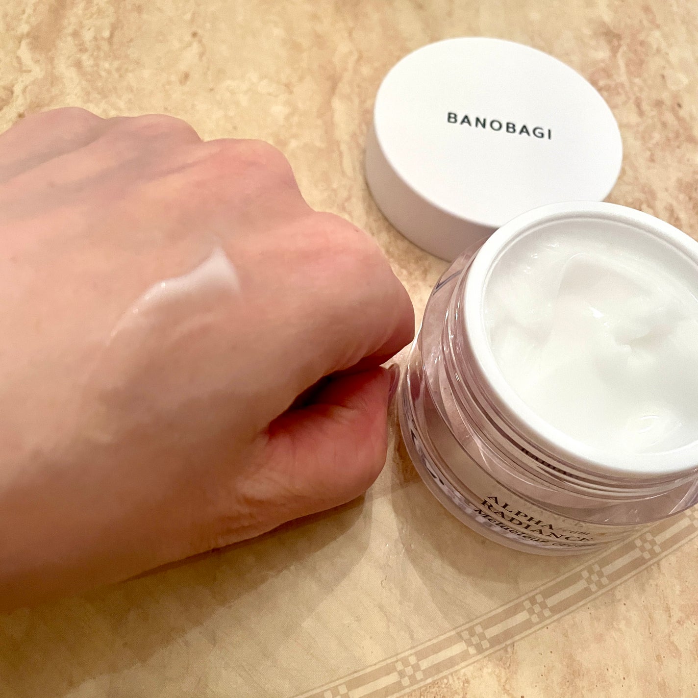 アルファラディアンスメラクリア クリーム/BANOBAGI/フェイスクリームを使ったクチコミ(5枚目)