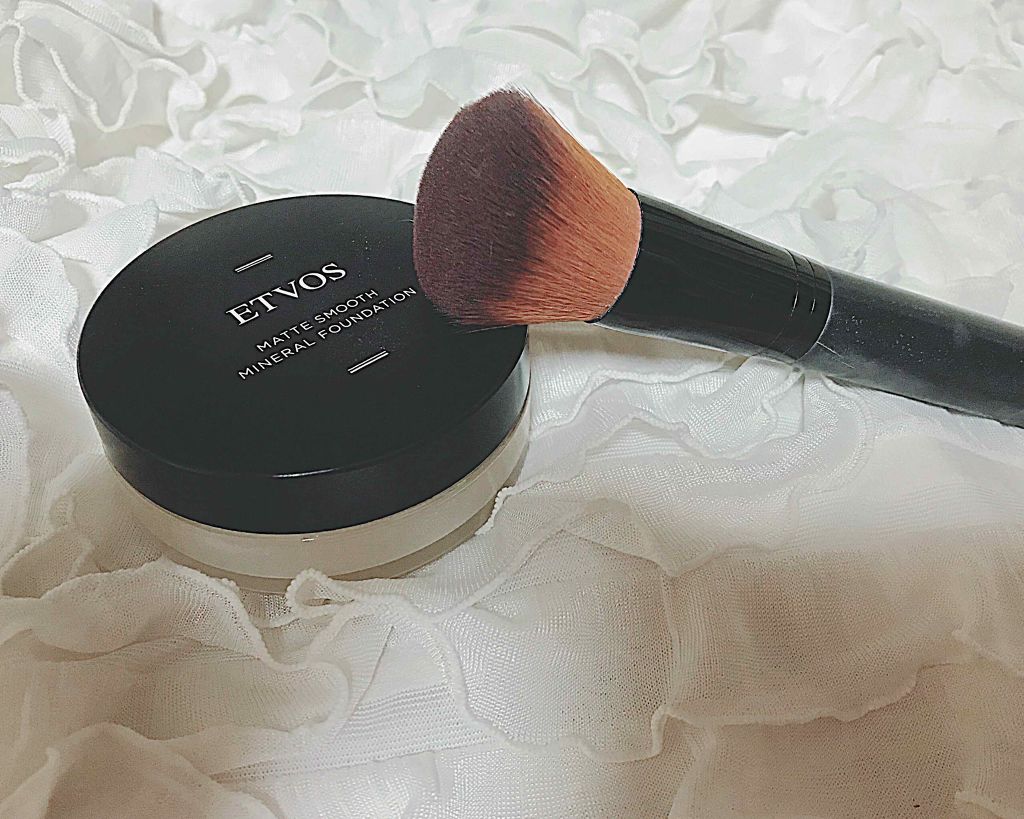 マットスムースミネラルファンデーション/エトヴォス/パウダーファンデーションを使ったクチコミ(2枚目)