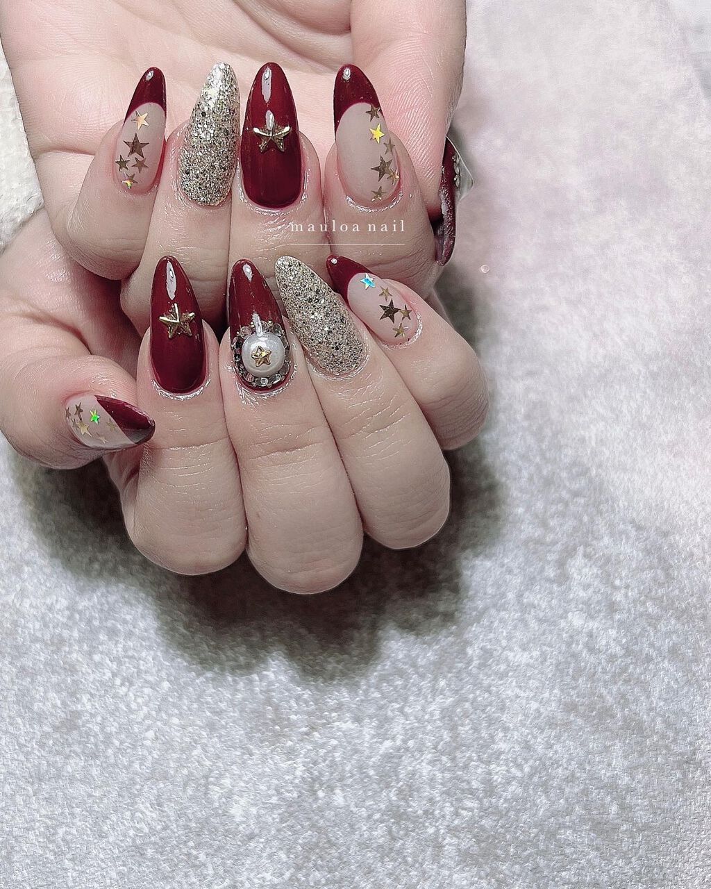 mauloa_nail on LIPS 「・ボルドーネイル🤍🎅いつもありがとうございます💓・ネイルレッス..」(1枚目)