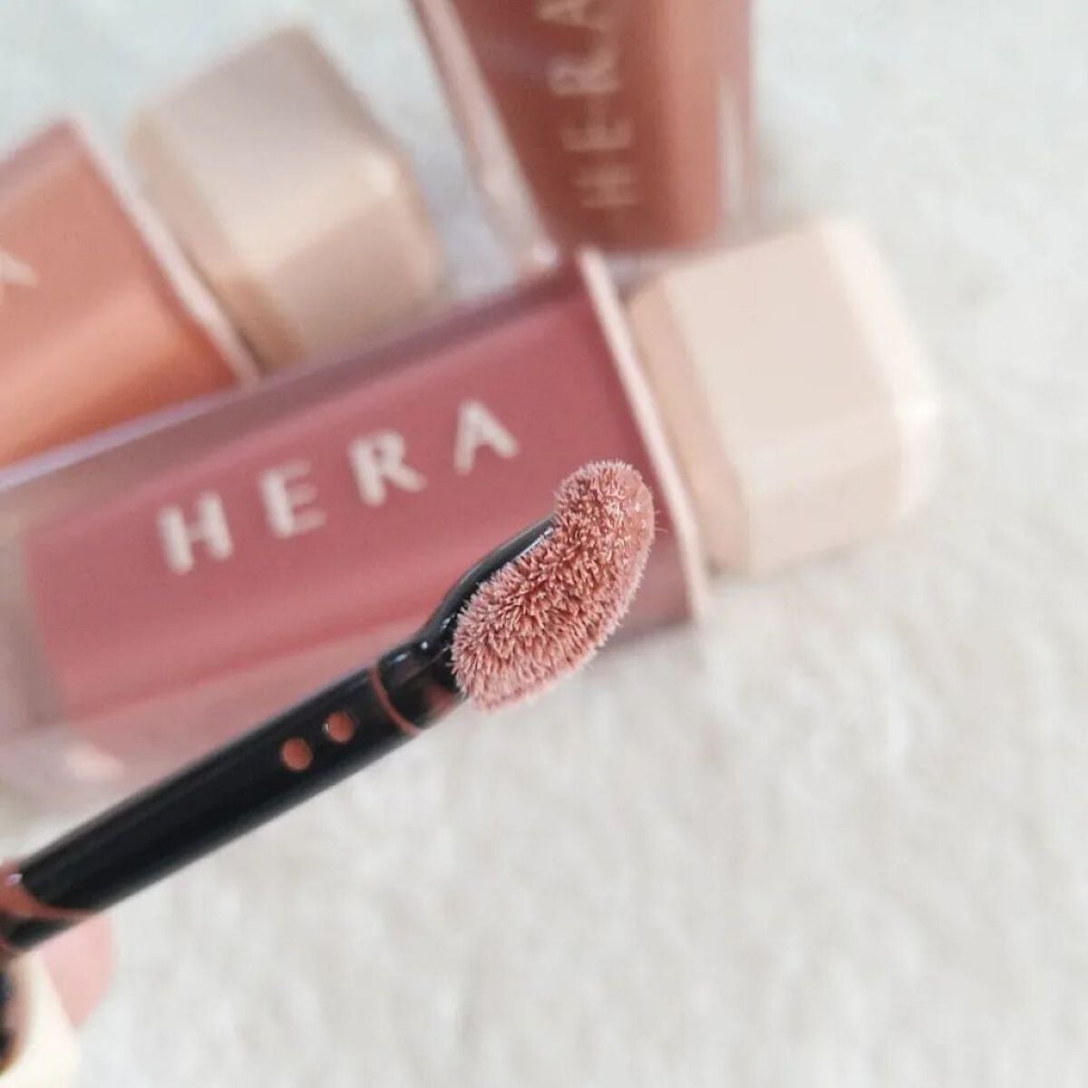 センシュアルスパイシーヌードグロス/HERA/リップグロスを使ったクチコミ(3枚目)