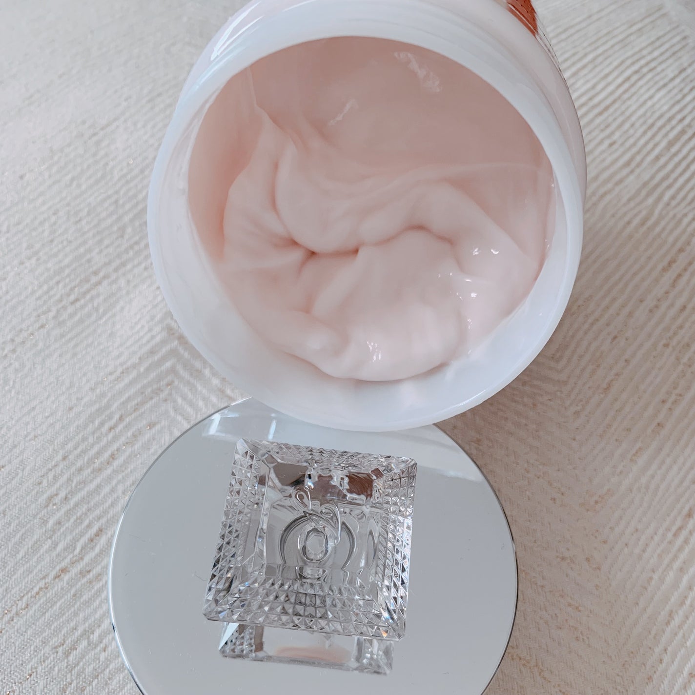 ディープ ヘッドクレンズ ホワイトフローラル/JILL STUART/市販シャンプーを使ったクチコミ(2枚目)