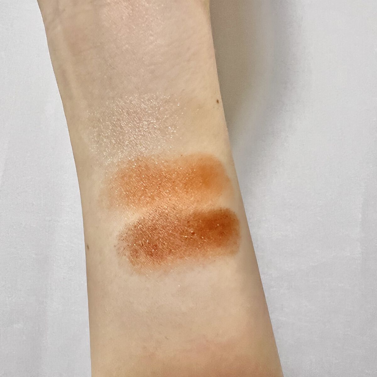 トーンアップアイシャドウ/CEZANNE/アイシャドウパレットを使ったクチコミ（3枚目）