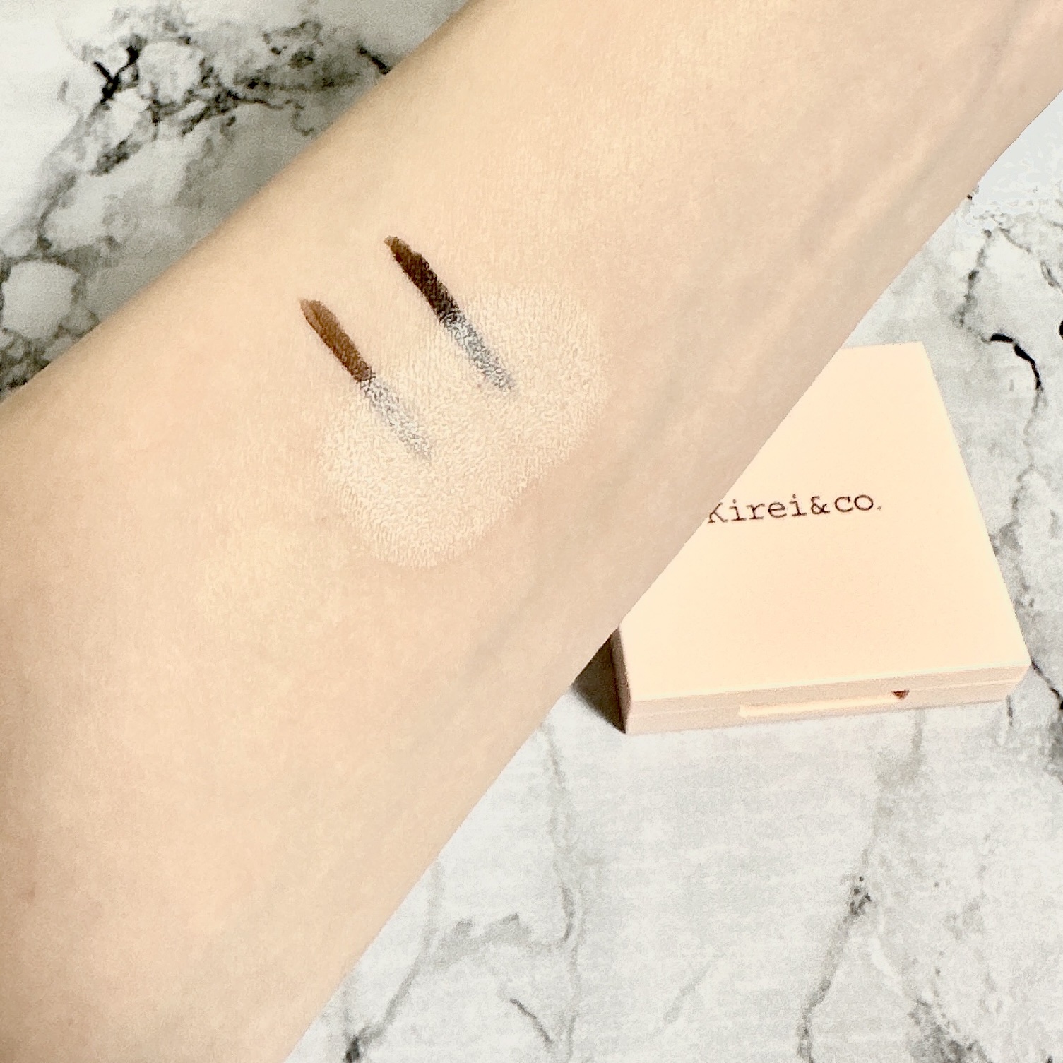 アイシャドウベース/Kirei&co./アイシャドウベースを使ったクチコミ（3枚目）