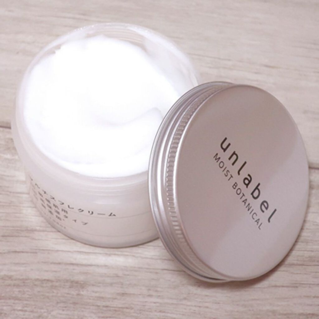 モイストボタニカル マルチスフレクリーム/unlabel/ボディクリームを使ったクチコミ（2枚目）
