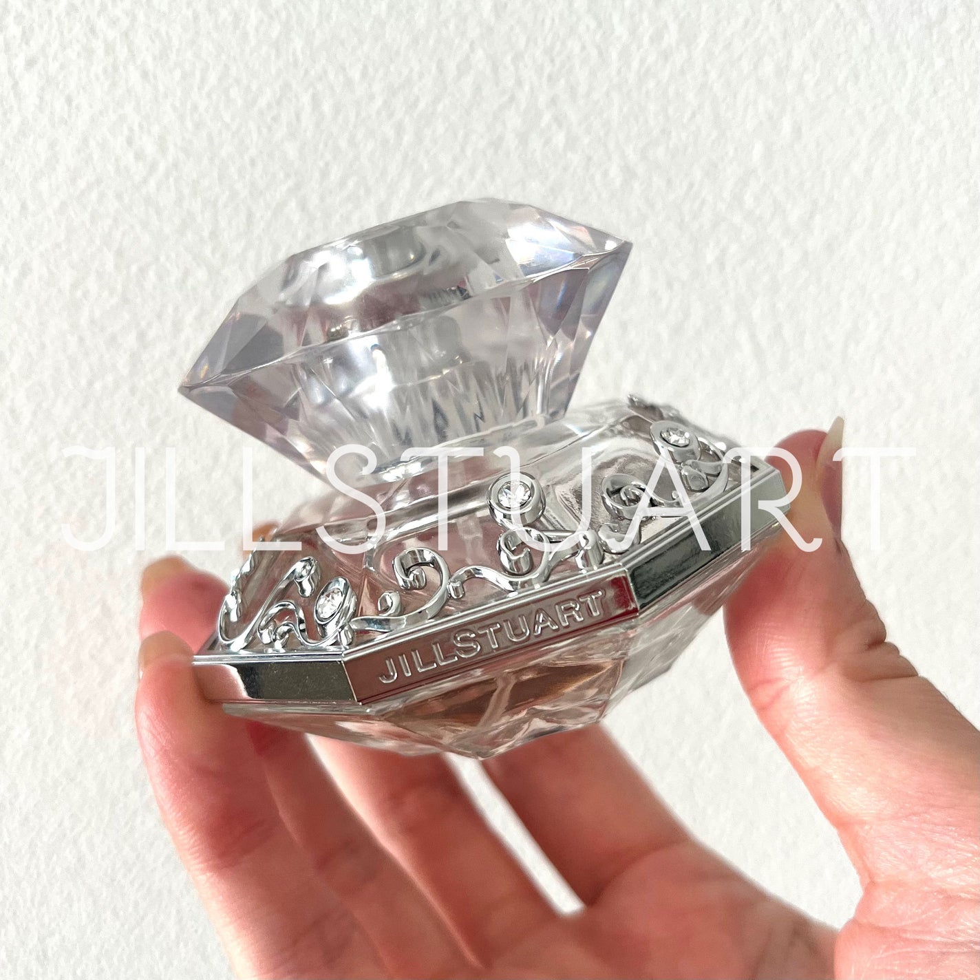 ジルバイ ジルスチュアート オードトワレ/JILL STUART/香水(レディース)を使ったクチコミ(1枚目)