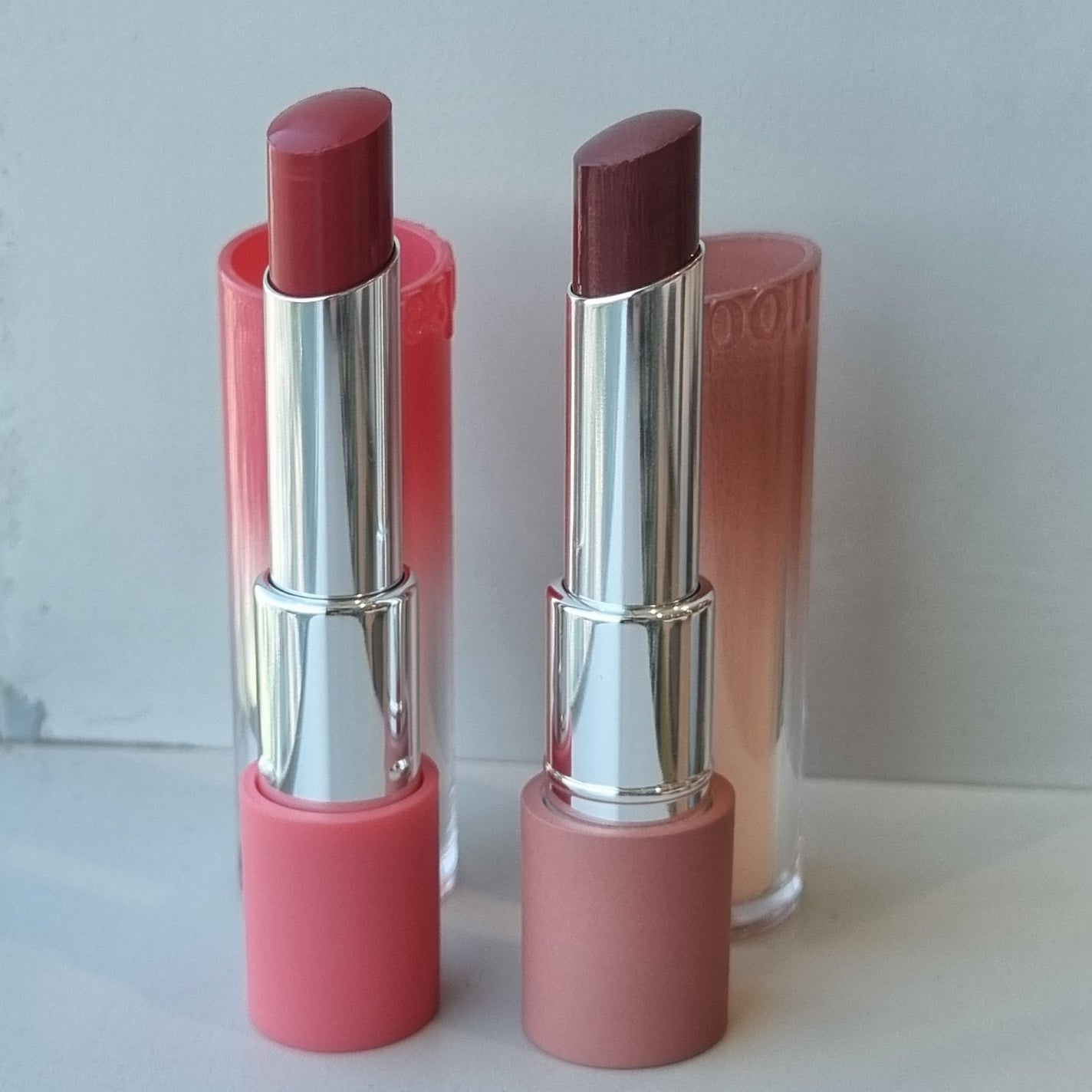 ノーウェアリップスティック バーミンググロー/espoir/口紅を使ったクチコミ(2枚目)