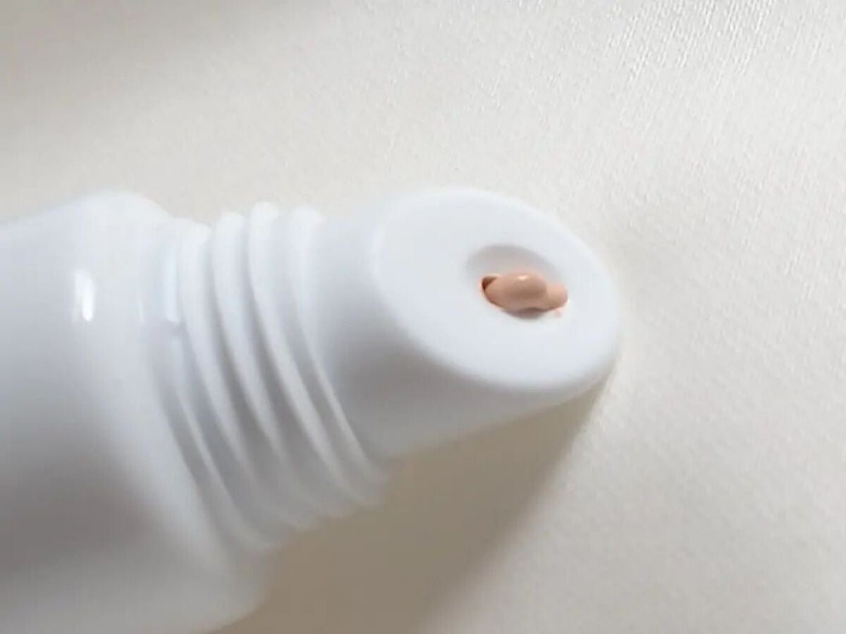 seiko_official on LIPS 「スティックで重宝BBクリーム☀️時短🧸シワ&シミ予防💓ラメラ薬..」(2枚目)