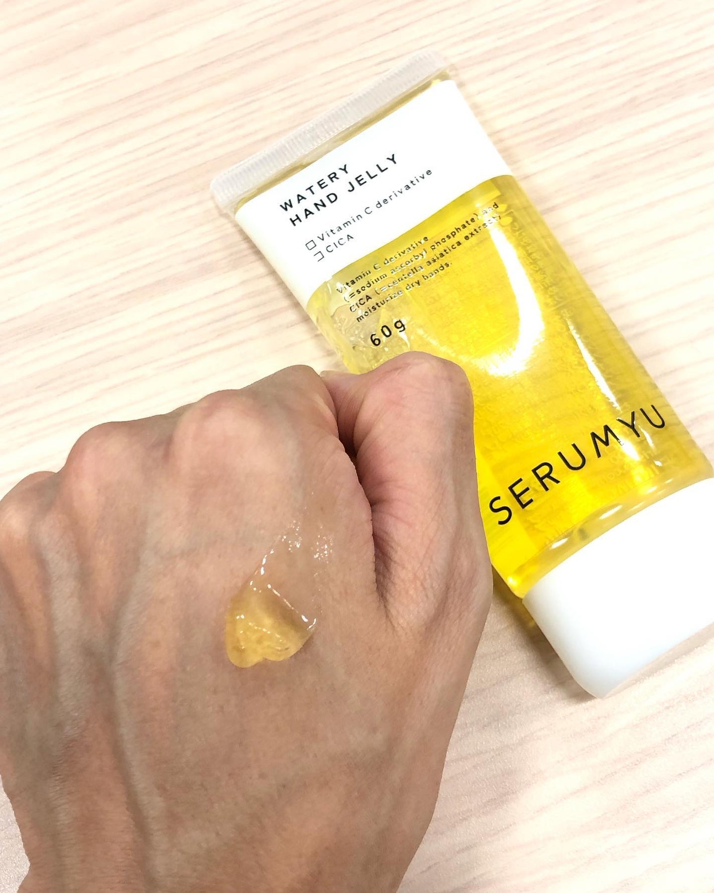 セラミュ ハンドジェリー/ナリスアップ/ハンドクリームを使ったクチコミ(4枚目)