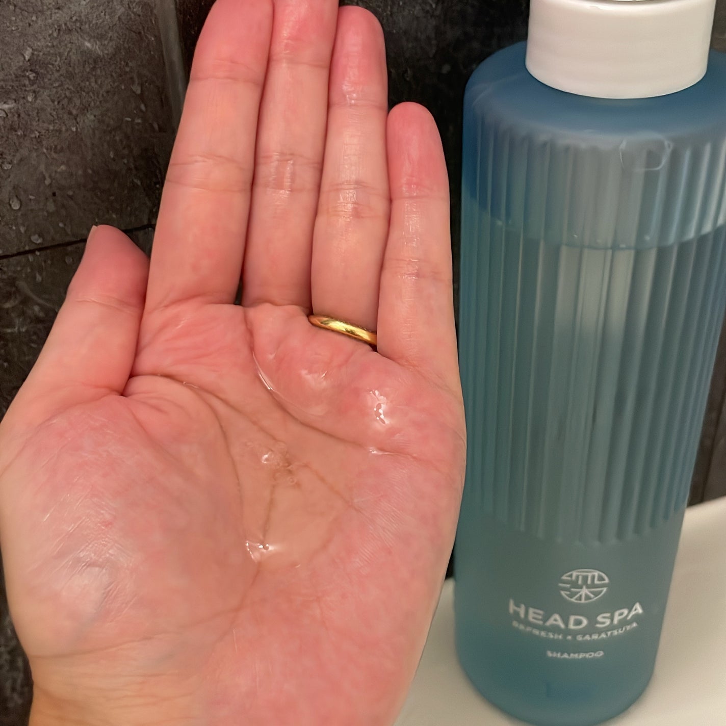 リフレッシュ × さらつや シャンプー/トリートメント/h&s/市販シャンプーを使ったクチコミ(3枚目)