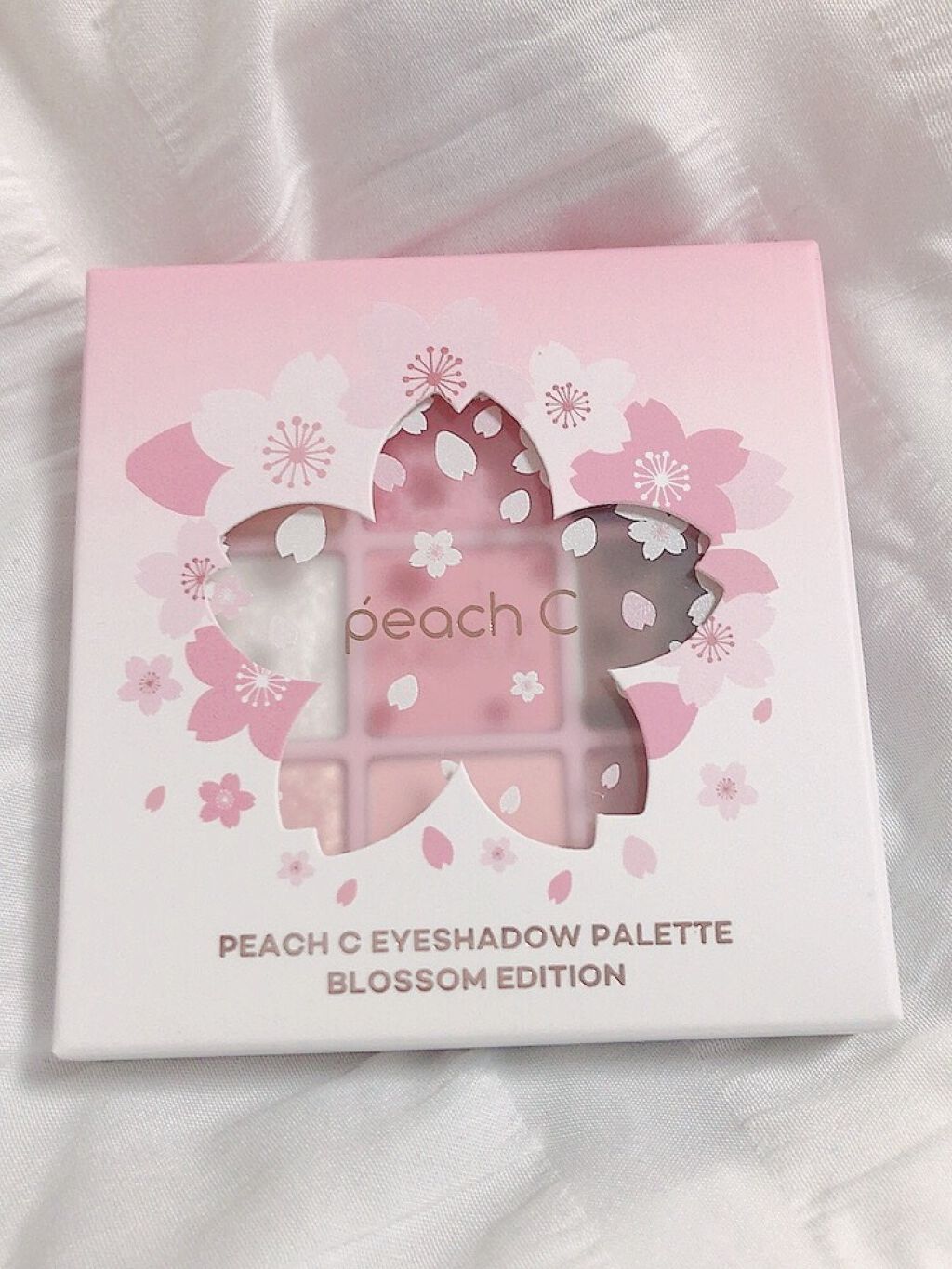 ソフト ムード アイシャドウ パレット/Peach C/アイシャドウパレットを使ったクチコミ（1枚目）