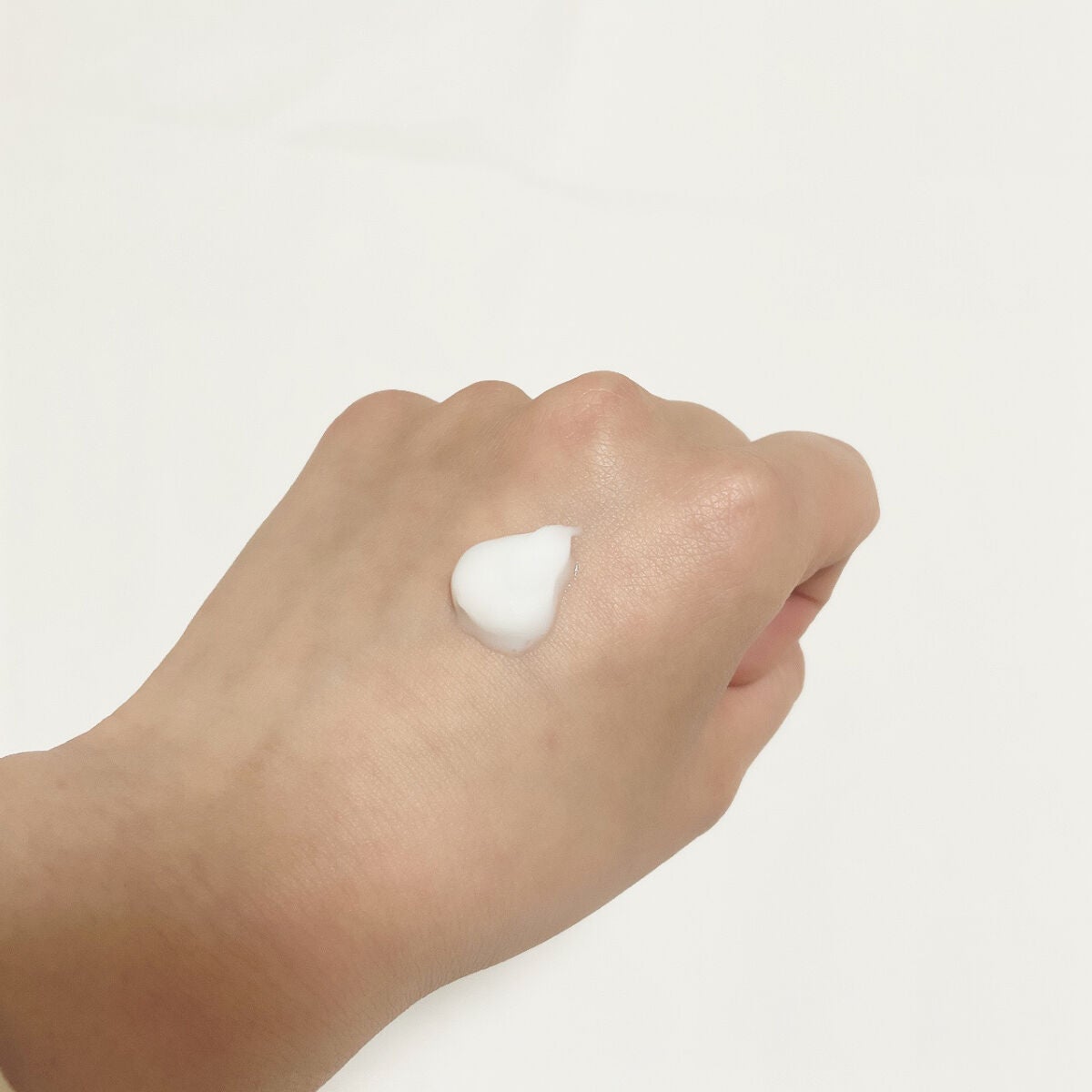 薬用ハンドクリーム/アベンヌ/ハンドクリームを使ったクチコミ(2枚目)