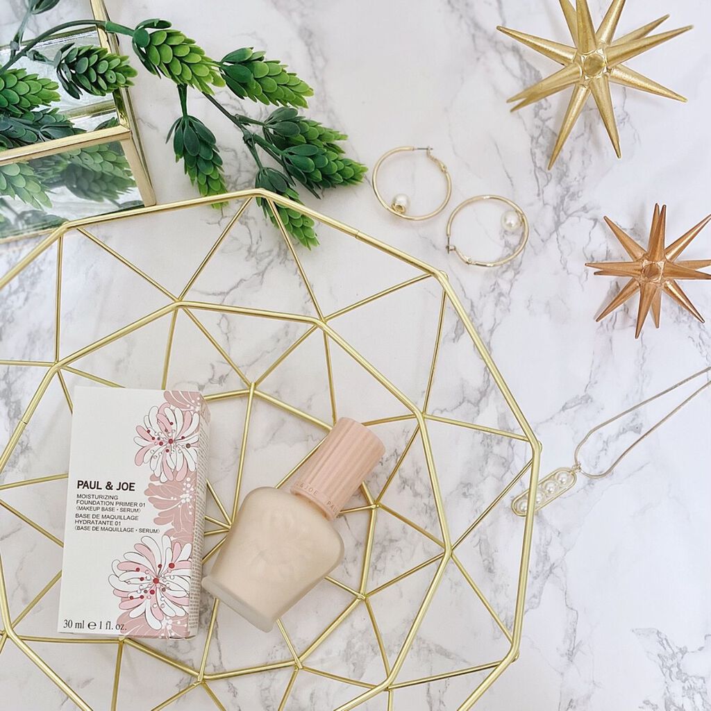 モイスチュアライジング ファンデーション プライマー/PAUL & JOE BEAUTE/化粧下地を使ったクチコミ（1枚目）