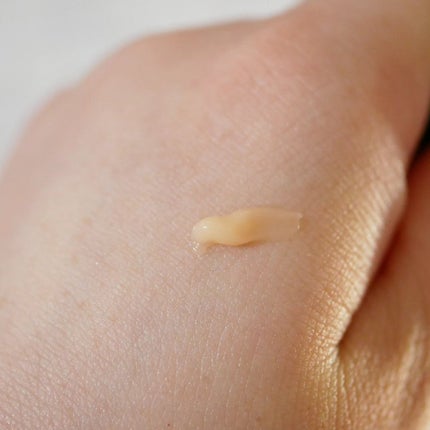 ニベア ロイヤルブルーリップ 濃密美容ケア/ニベア/リップ美容液を使ったクチコミ(3枚目)