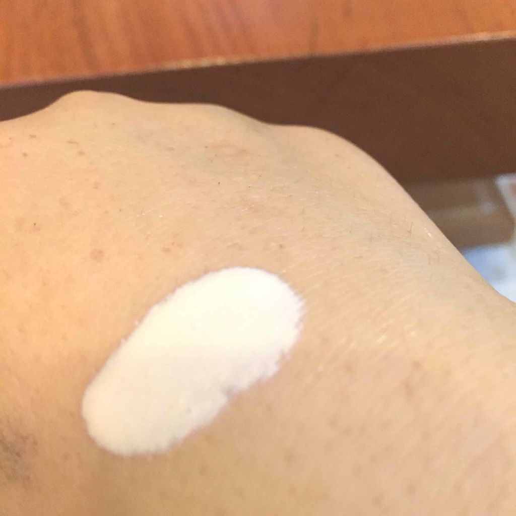 皮脂テカリ防止下地/CEZANNE/化粧下地を使ったクチコミ（2枚目）