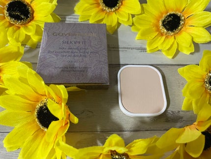 シルキー フィット/COVERMARK/パウダーファンデーションを使ったクチコミ(7枚目)