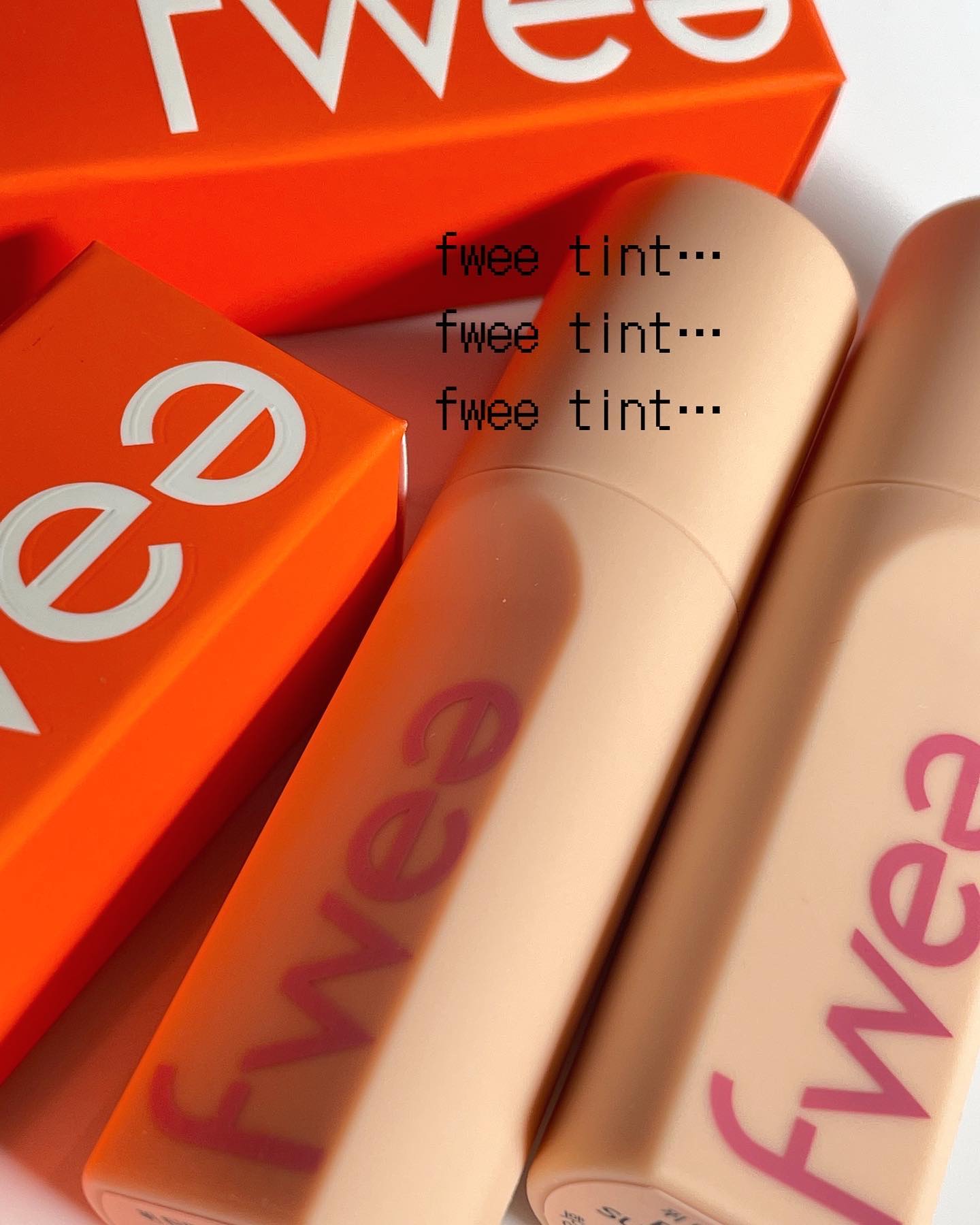 フィーティントスエード 02 ドライリハーサル/fwee/リップティントを使ったクチコミ（2枚目）