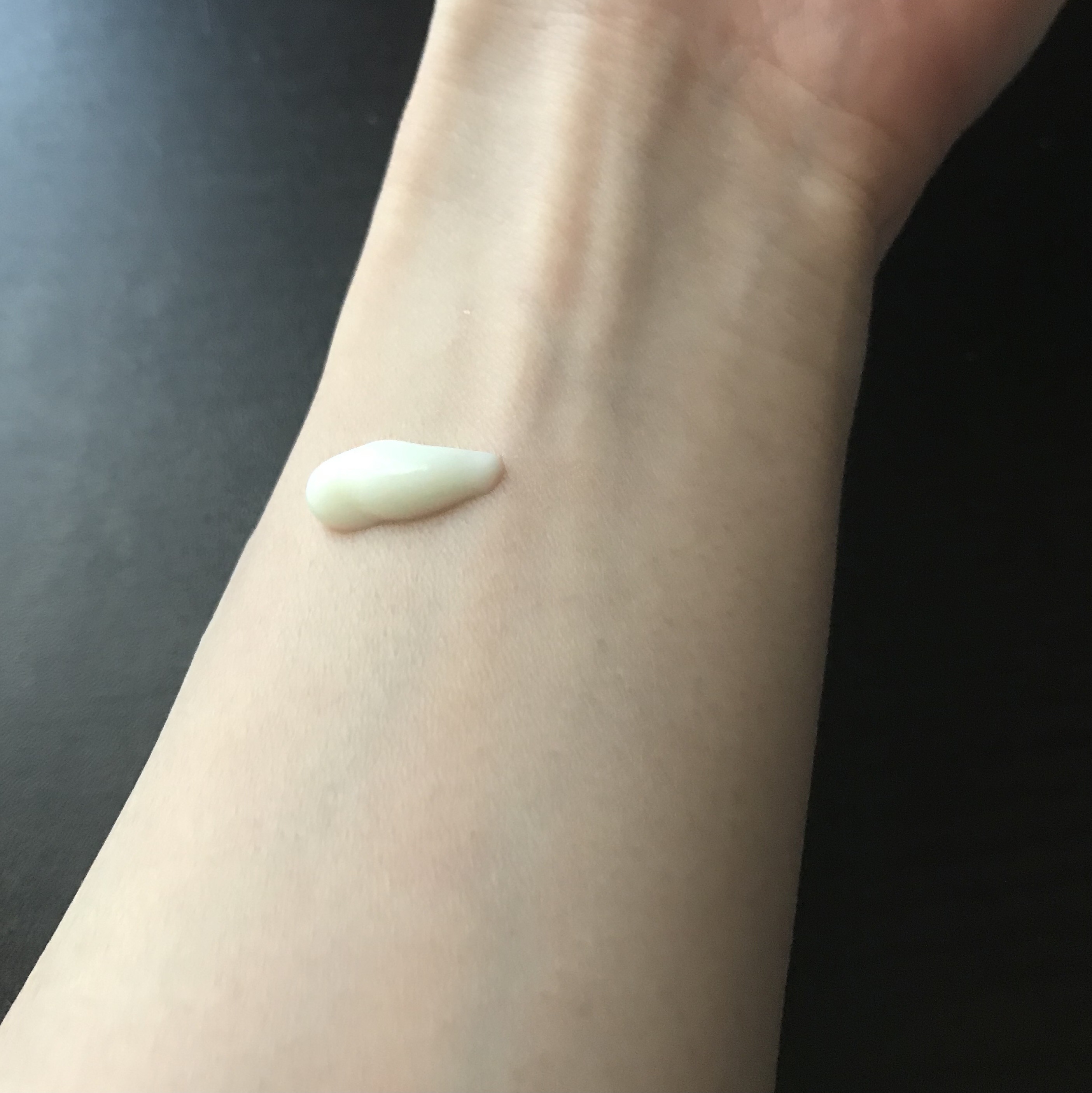 ビオレUV アクアリッチ ウォータリーエッセンス/ビオレ/日焼け止めローションを使ったクチコミ（3枚目）