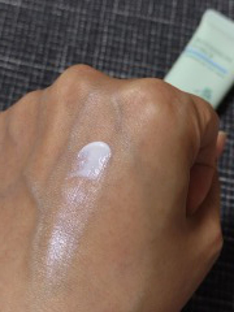 つやつやトーンアップUV/ボタニカルフォース/化粧下地を使ったクチコミ(3枚目)