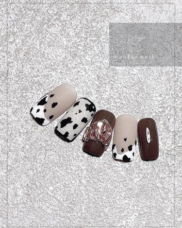 mauloa_nail on LIPS 「・アニマルネイル🐄❤️‍🔥・・・・・#ネイル#ネイルデザイ..」（1枚目）