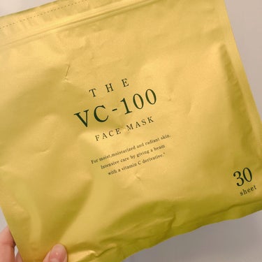 ドン・キホーテ THE VC-100のクチコミ「ドン・キホーテで購入したTHE VC-100🍋
500円なら有りかと思います👌

パケ裏に記載.....」（1枚目）