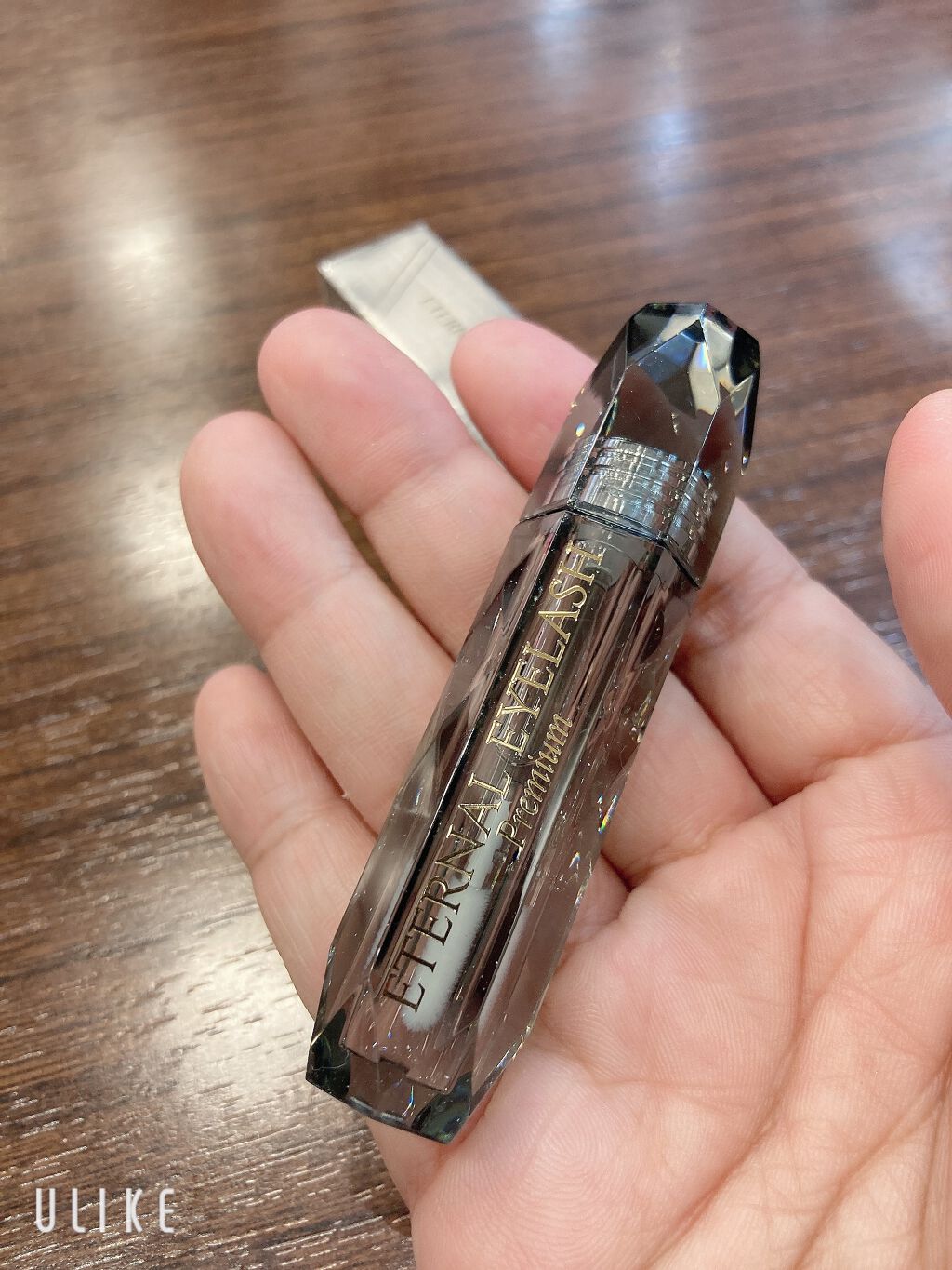 エターナルアイラッシュプレミアム/リュバンブラン/まつげ美容液を使ったクチコミ(2枚目)