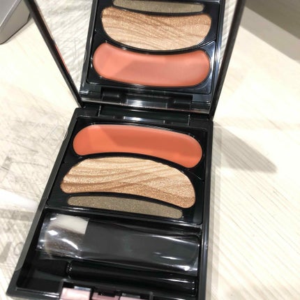 ブラシひと塗りシャドウ/オーブ/アイシャドウパレットを使ったクチコミ(1枚目)