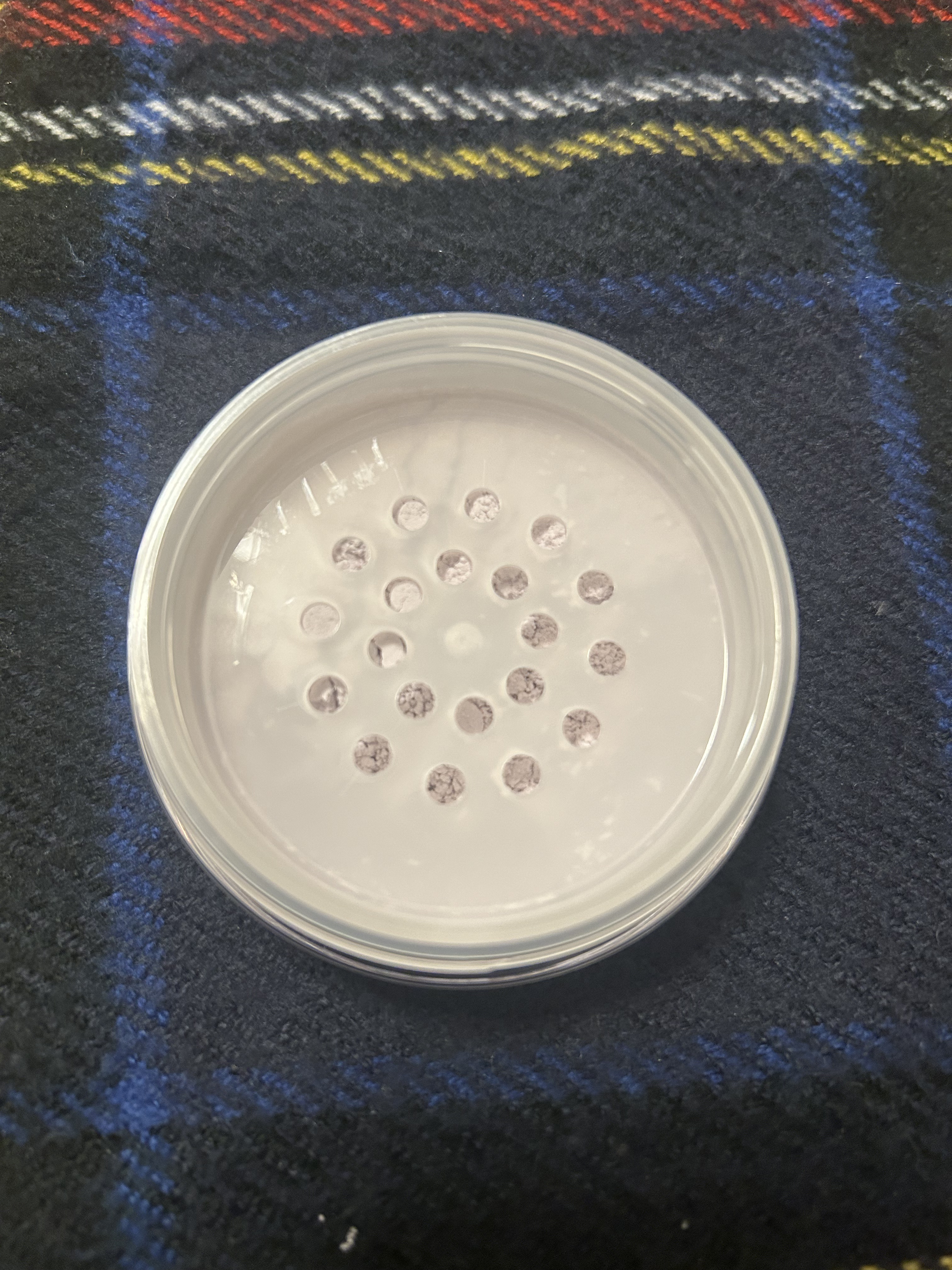 シルキールースモイストパウダー/キャンメイク/ルースパウダーを使ったクチコミ（3枚目）