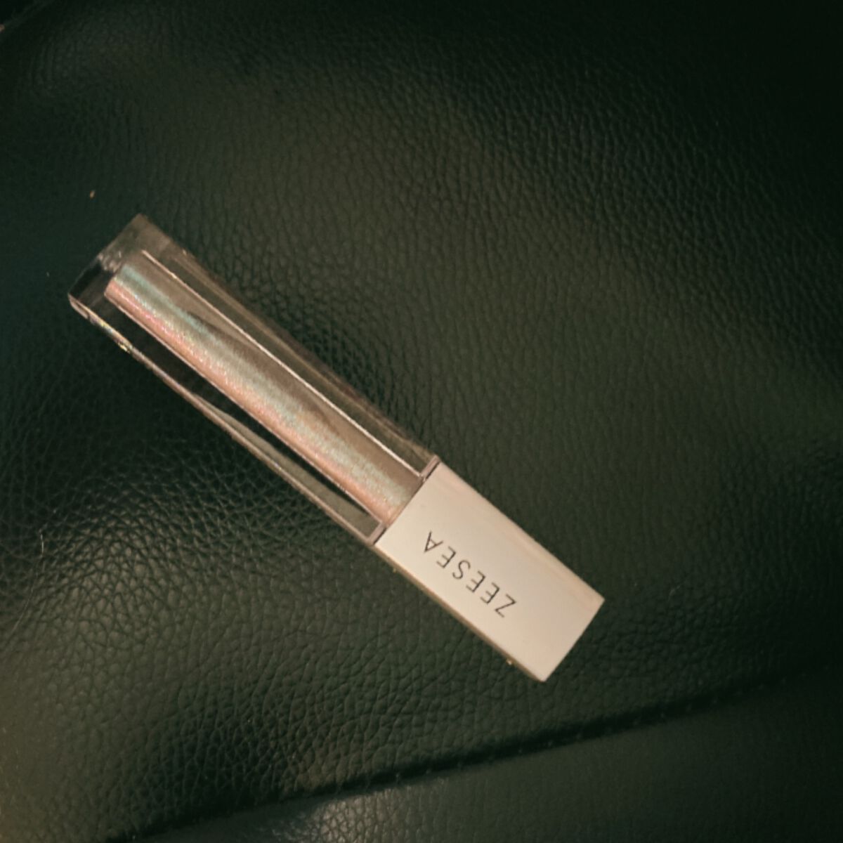 ダイヤモンドシリーズ 星空リキッドアイシャドウ/ZEESEA/リキッドアイシャドウを使ったクチコミ(1枚目)