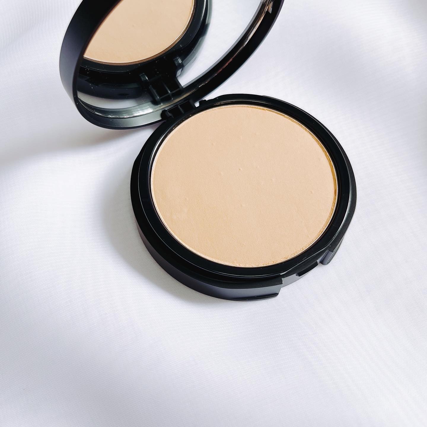 ベアプロ 16HR パウダー ファンデーション/bareMinerals/パウダーファンデーションを使ったクチコミ（3枚目）