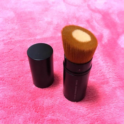 bareMinerals コア カバレッジ ブラシのクチコミ「ワタクシ…メイクは、本当にシンプルなんです(o^^o)
ポーチの中身もシンプル❤︎
なので.....」(1枚目)