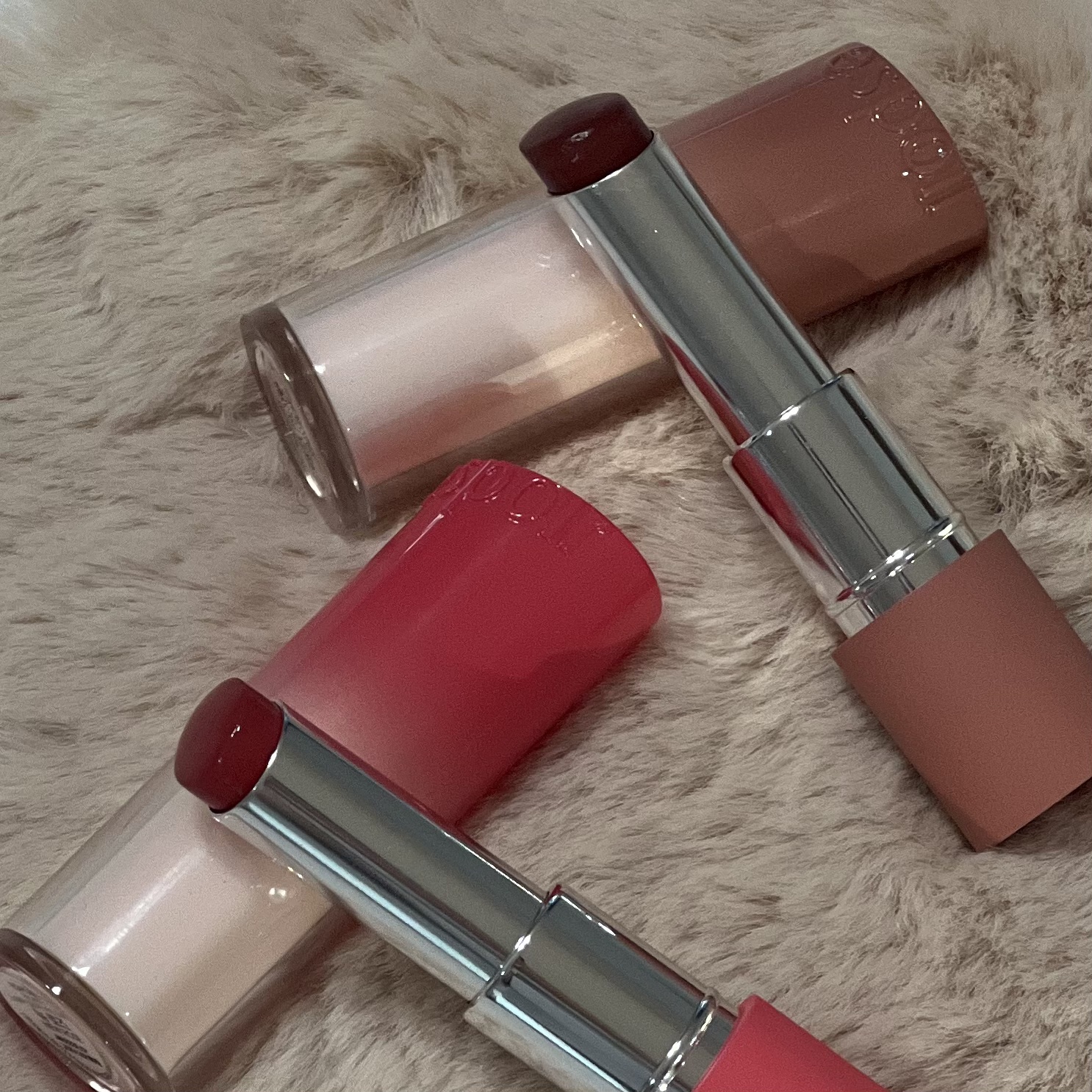 ノーウェアリップスティック バーミンググロー/espoir/口紅を使ったクチコミ（2枚目）