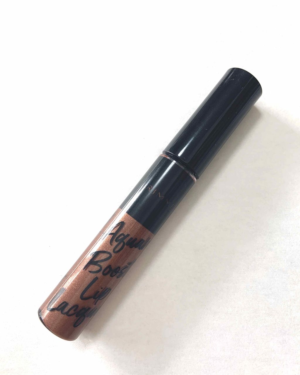 アクアリィ ブースト リップラッカー/リンメル ロンドン/リップグロスを使ったクチコミ（1枚目）