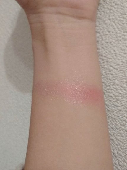 シャドーカスタマイズ/MAJOLICA MAJORCA/単色アイシャドウを使ったクチコミ(2枚目)