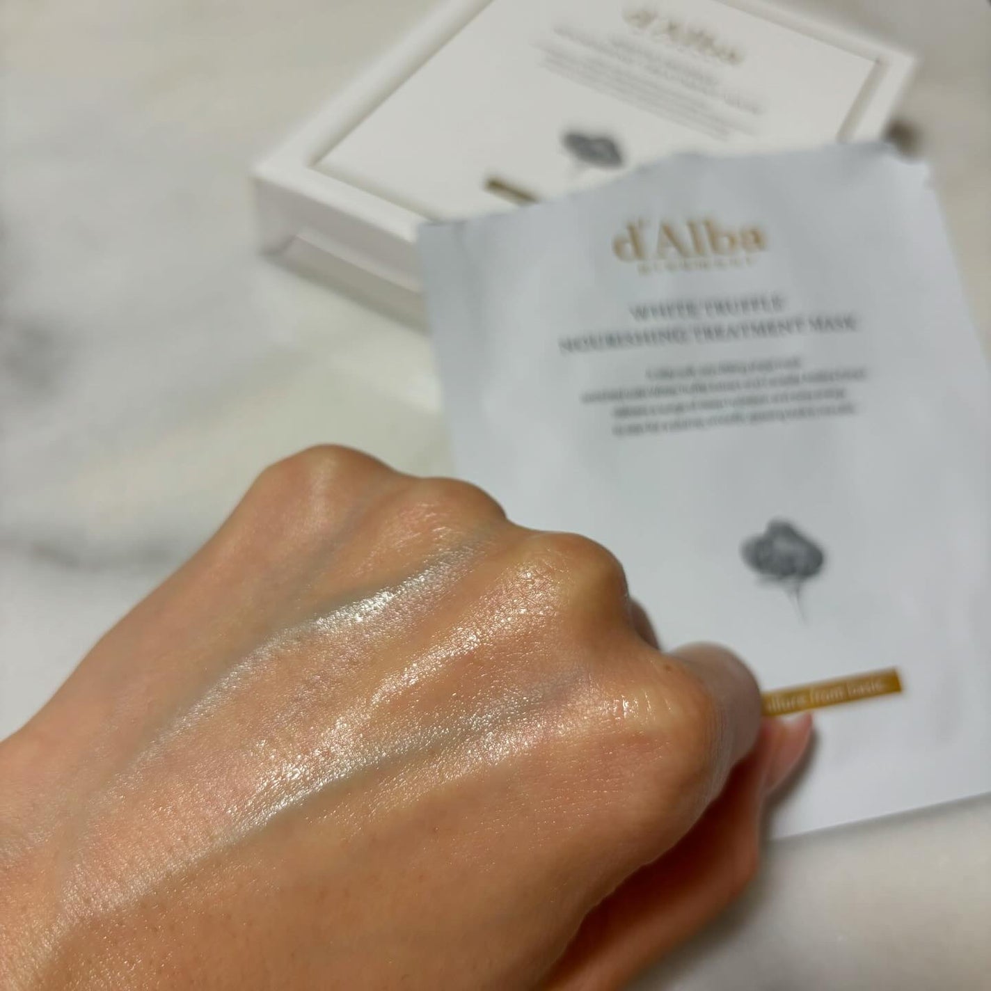 ホワイトトリュフナリシングトリートメントマスク/ダルバ/シートマスク・パックを使ったクチコミ(5枚目)