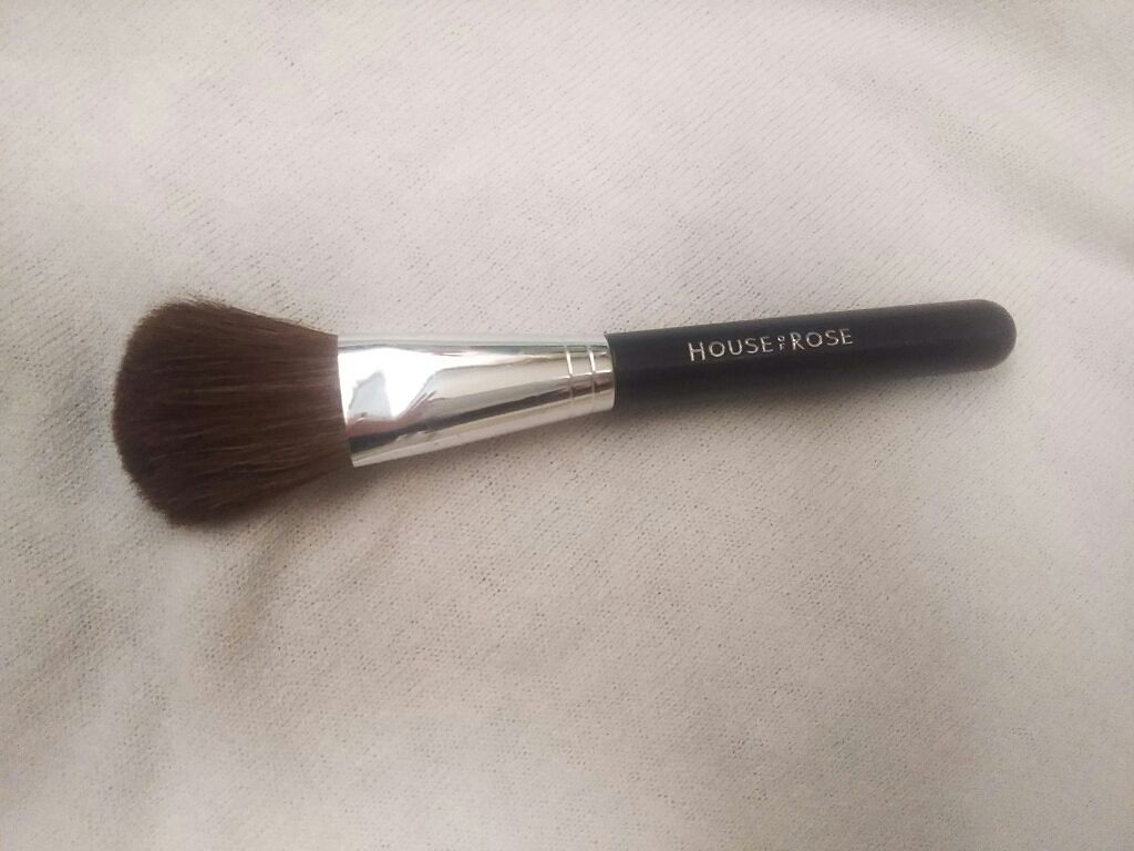 チークブラシ/ジェイローゼ(ハウスオブローゼ)/メイクブラシを使ったクチコミ(1枚目)