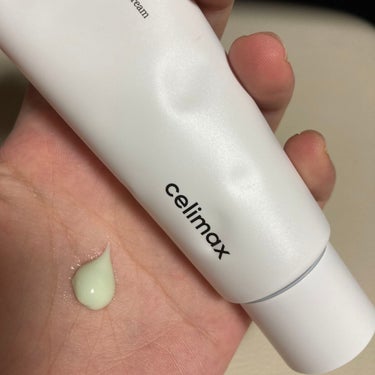 celimax The Real Noni Energy Repair Creamのクチコミ「緑がとにかく印象的なノニクリーム🟢
緑色のクリームって珍しいですよね。

ノニトナーと同じくハ.....」（2枚目）