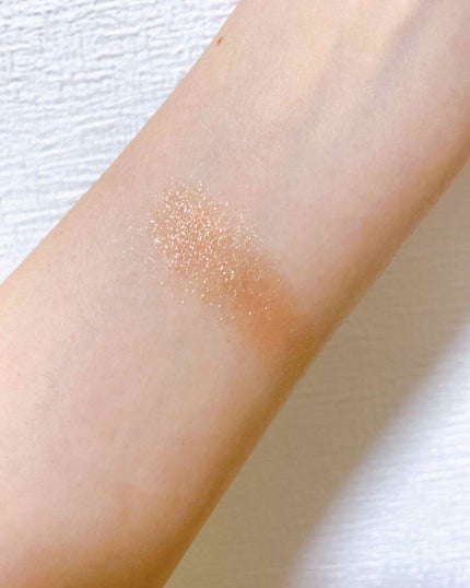 シャイニーシャドウ N/excel/単色アイシャドウを使ったクチコミ(2枚目)