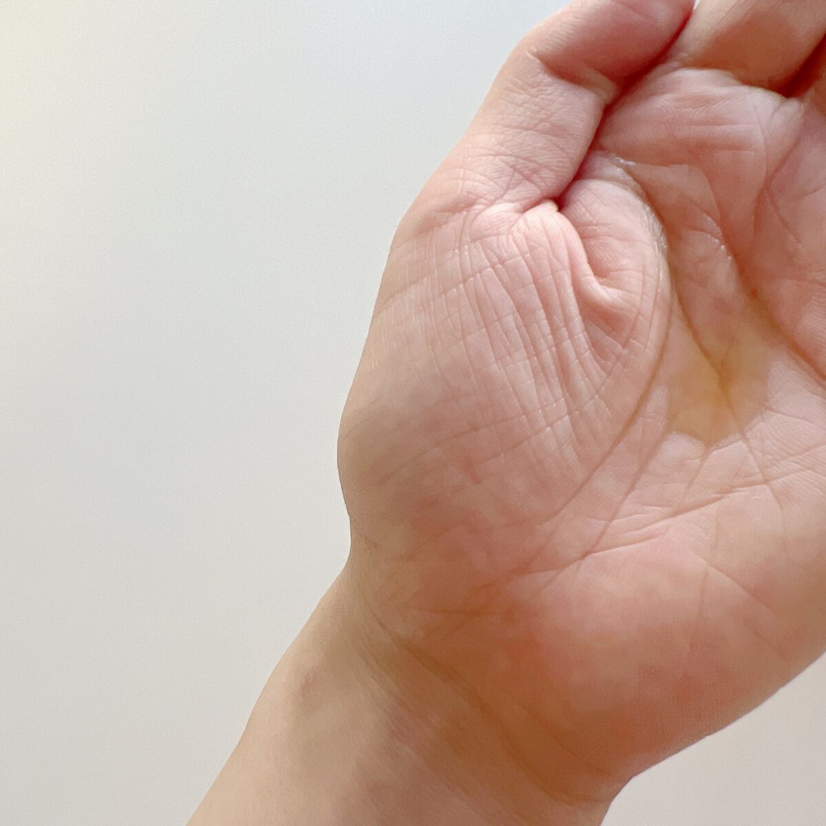 ブラックティー　ユース　トリートメント　エッセンス/innisfree/美容液を使ったクチコミ（2枚目）