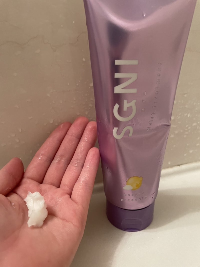 スグニ モイストトリートメント/SGNI/洗い流すヘアトリートメントを使ったクチコミ(3枚目)