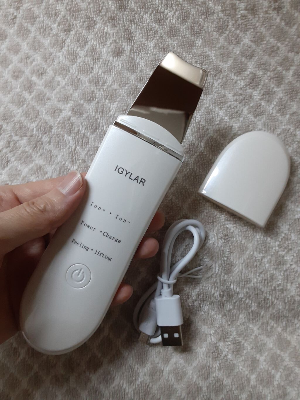 ウォーターピーリング/CaTiony/美顔器・マッサージを使ったクチコミ(2枚目)