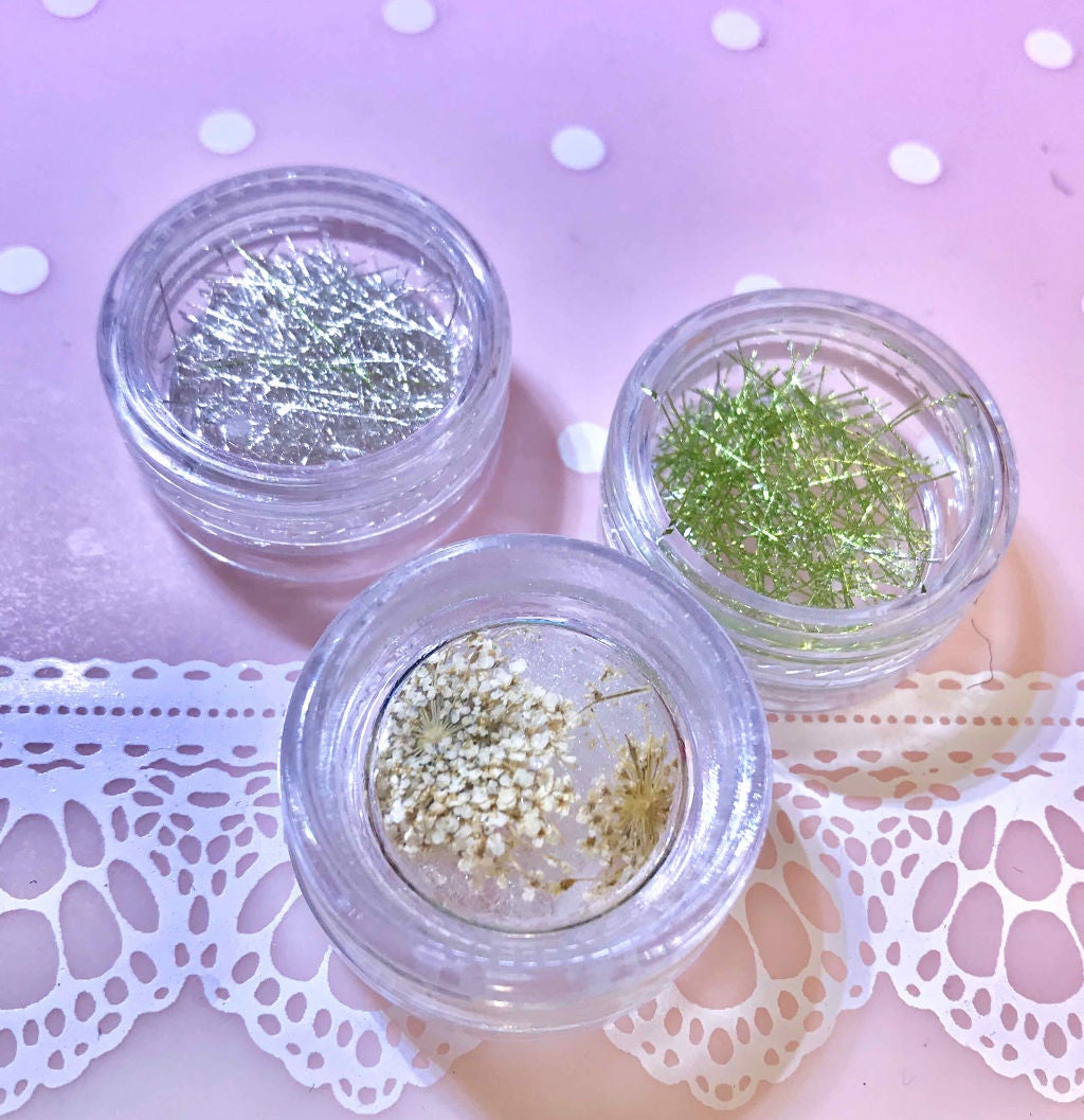 sui on LIPS 「やって来ました!クリスマスネイル!!今回はサロンにてリースとツ..」(4枚目)