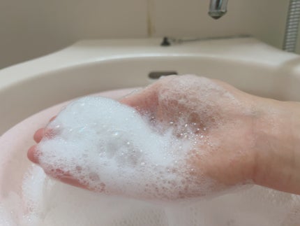 リフレッシングボディソープ(レモン&ベルガモットの香り)/Vitaming/ボディソープを使ったクチコミ(3枚目)