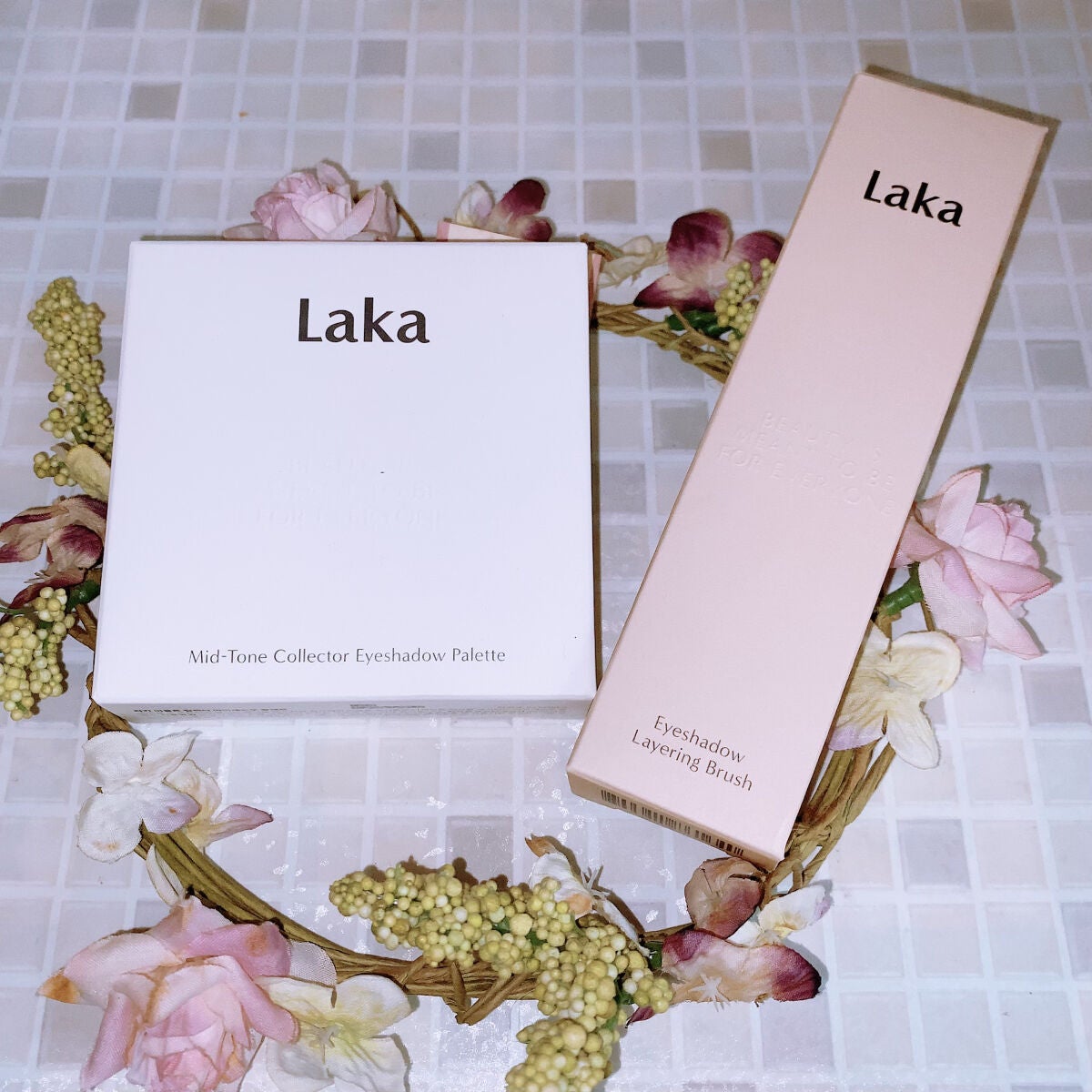 ミドルトーンアイシャドウコレクターパレット/Laka/アイシャドウパレットを使ったクチコミ(4枚目)