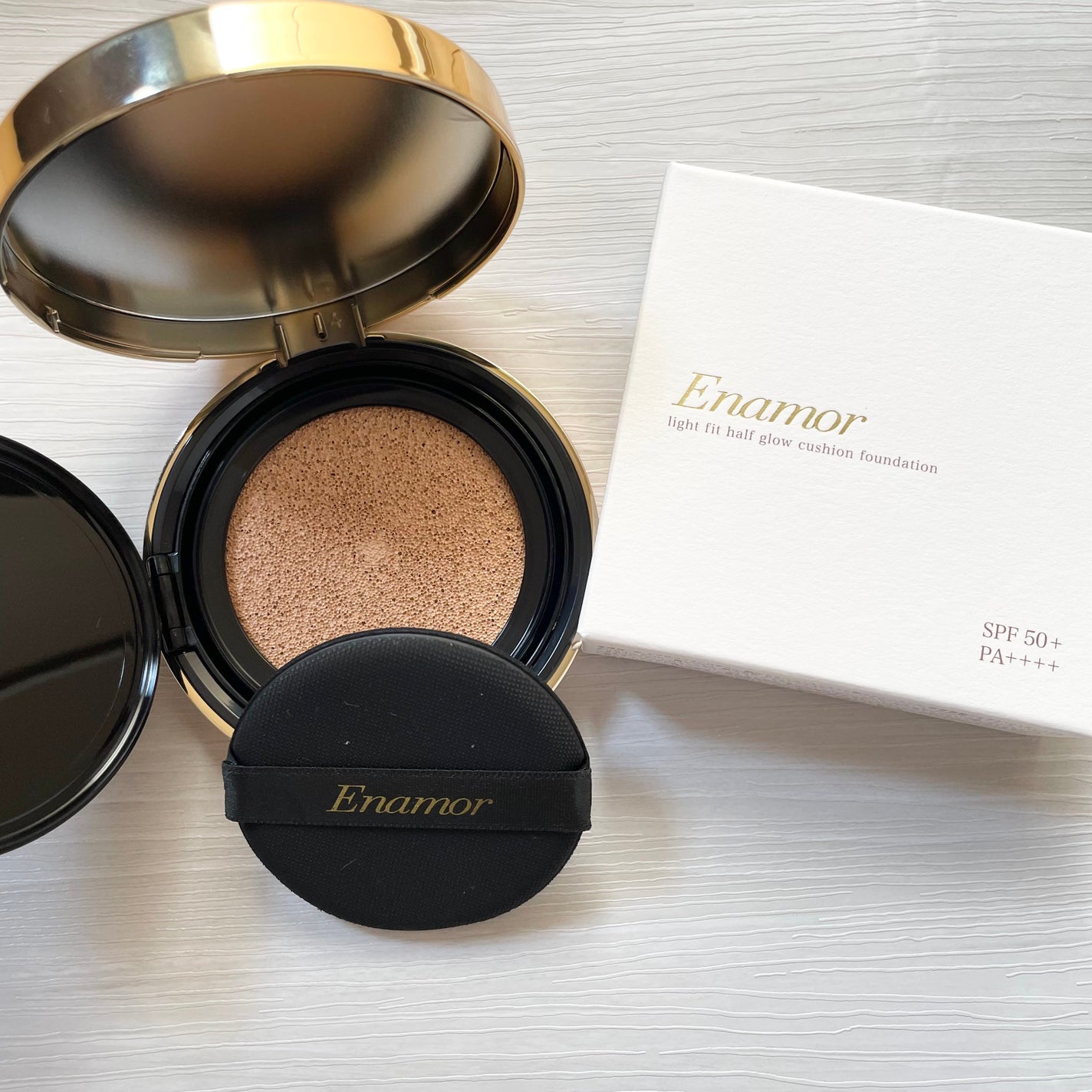 ライトフィット ハーフグロウ クッションファンデーション/Enamor/クッションファンデーションを使ったクチコミ(2枚目)