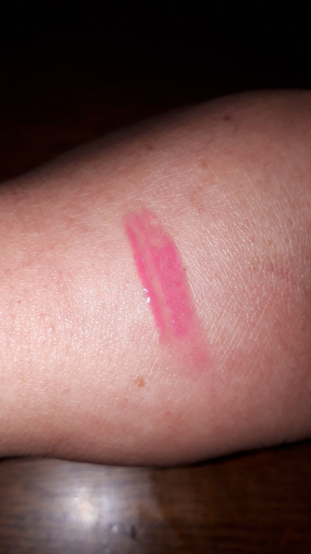 カラーリッシュ エクストラルージュ P602 ピンクゴールド/ロレアル パリ/口紅を使ったクチコミ（2枚目）