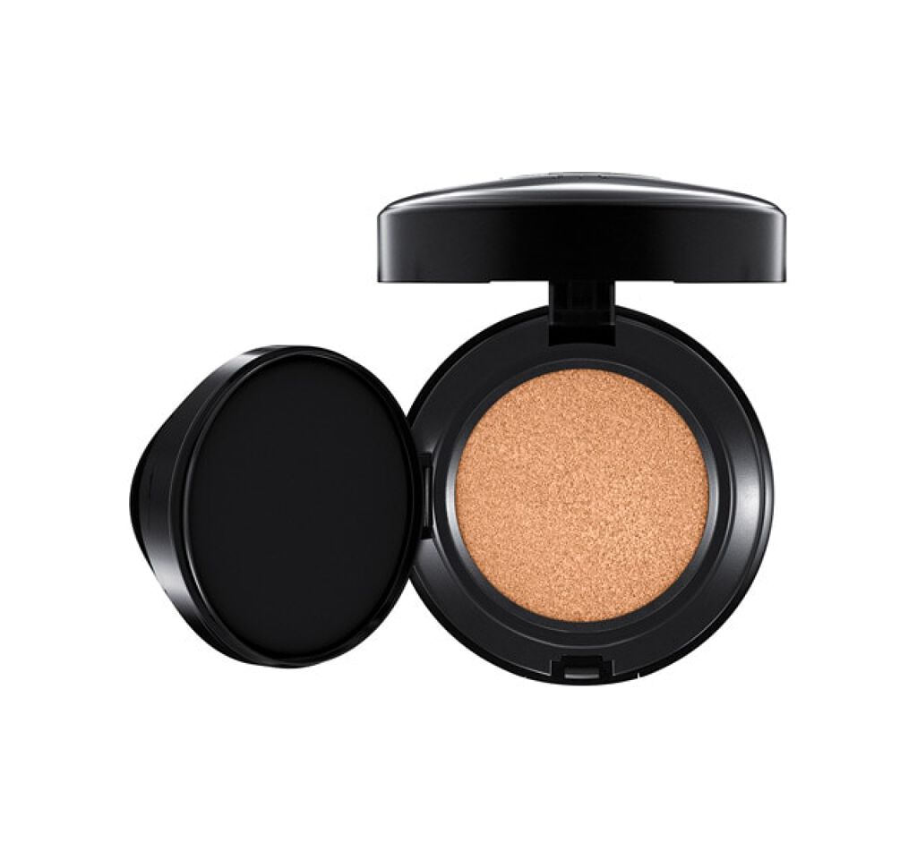 スタジオ フィックス コンプリート カバレッジ クッション コンパクト SPF 50 NC16