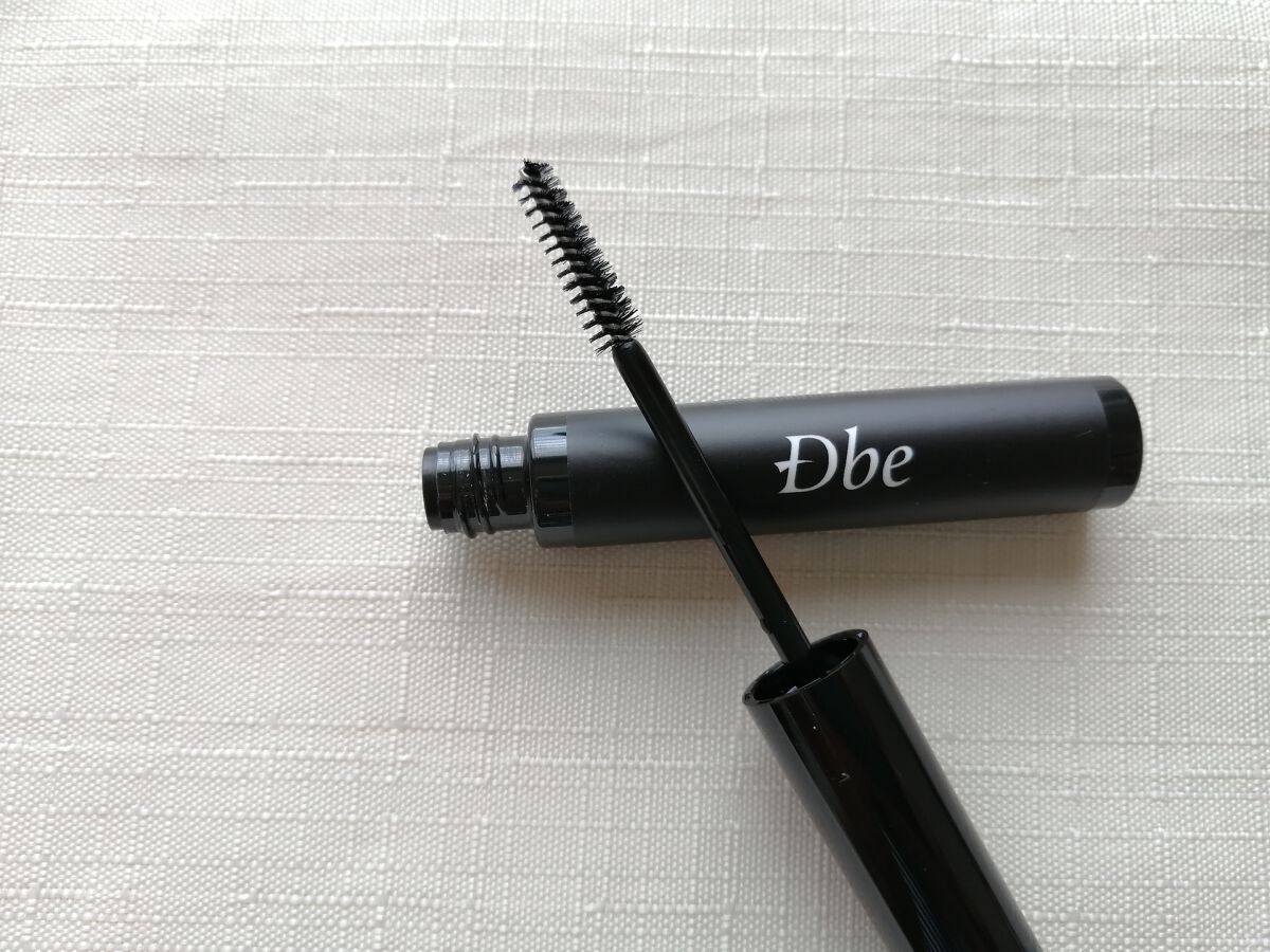 眉毛美容液/Dbe/まつげ美容液を使ったクチコミ(2枚目)