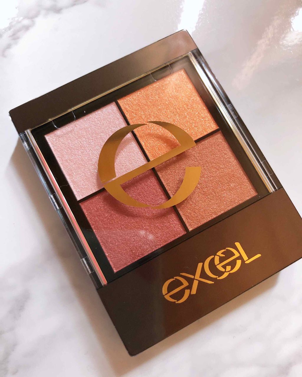 リアルクローズシャドウ/excel/アイシャドウパレットを使ったクチコミ(2枚目)