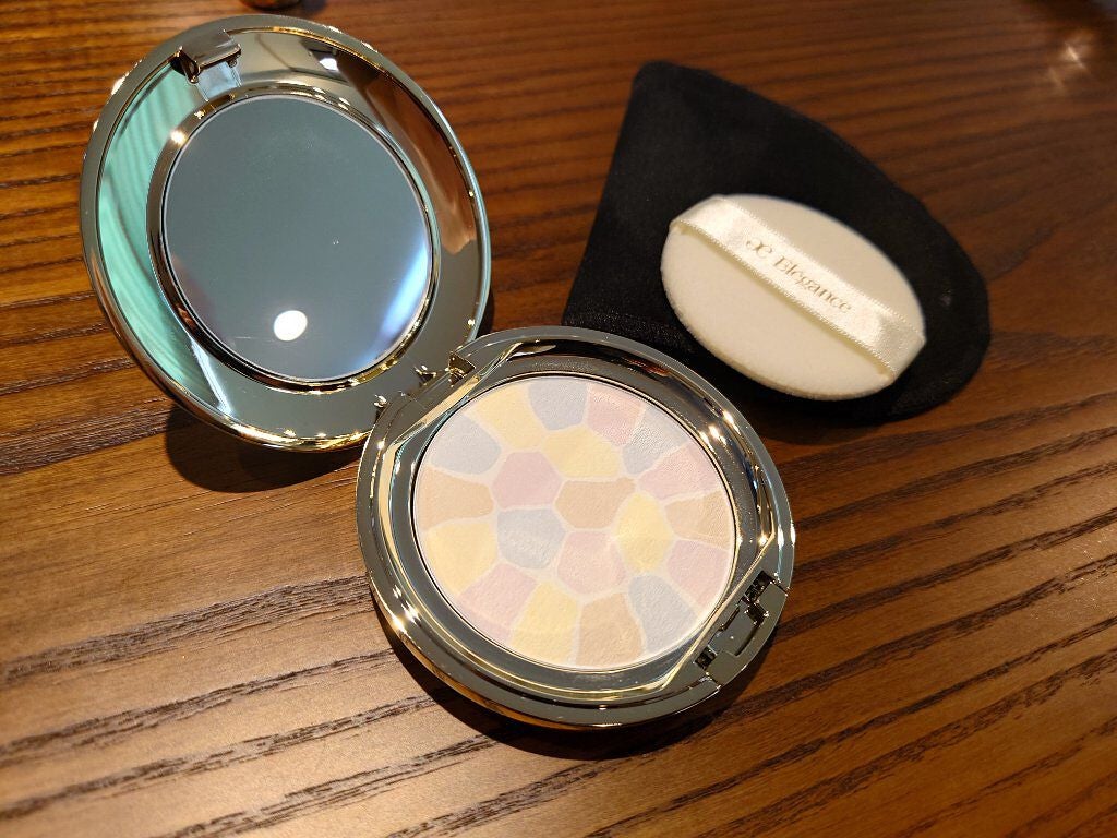 ラ プードル オートニュアンス/Elégance/プレストパウダーを使ったクチコミ(2枚目)